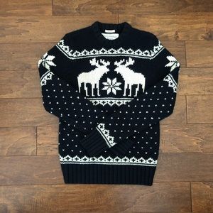 Abercrombie & Fitch knit sweater